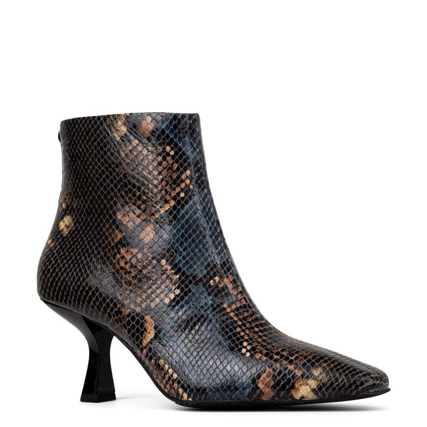 Donald Pliner Boots | BALTIMORE At Donald Pliner Blue Bell - Women