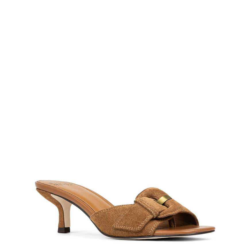 Donald Pliner Casual | CHERRY At Donald Pliner Saddle Suede - Women