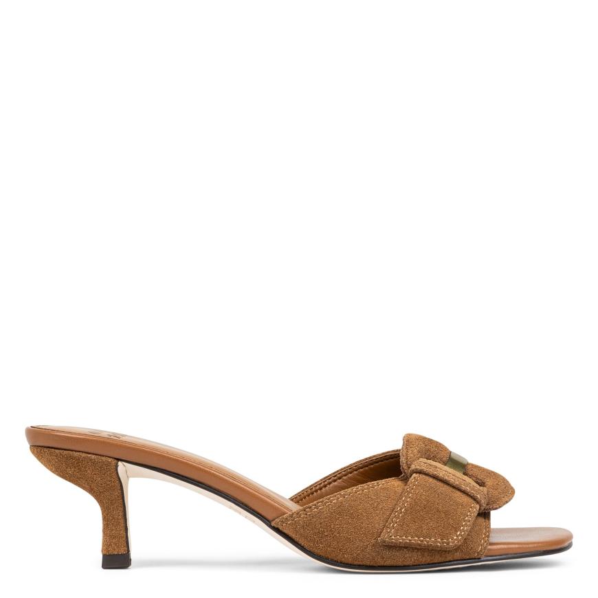 Donald Pliner Casual | CHERRY At Donald Pliner Saddle Suede - Women