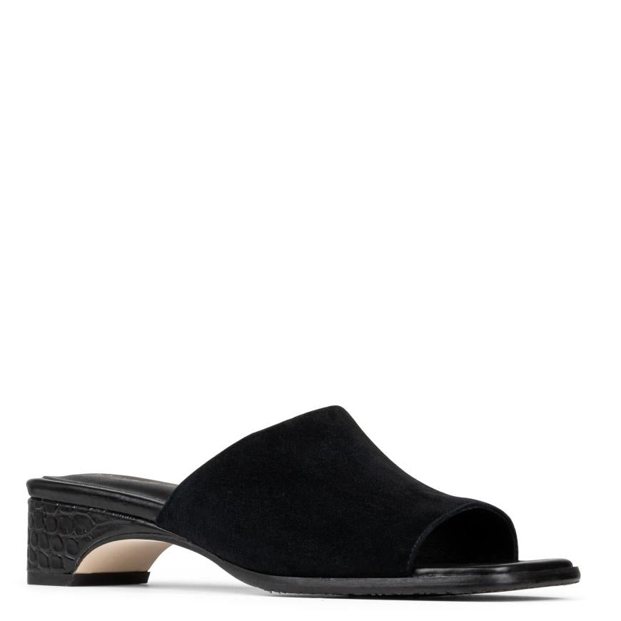 Donald Pliner Casual | CLODIE At Donald Pliner Black Suede - Women