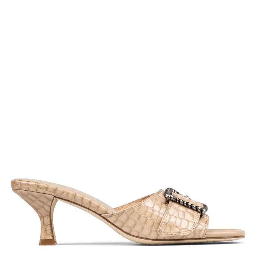 Donald Pliner Casual | GABZ At Donald Pliner Sand - Women