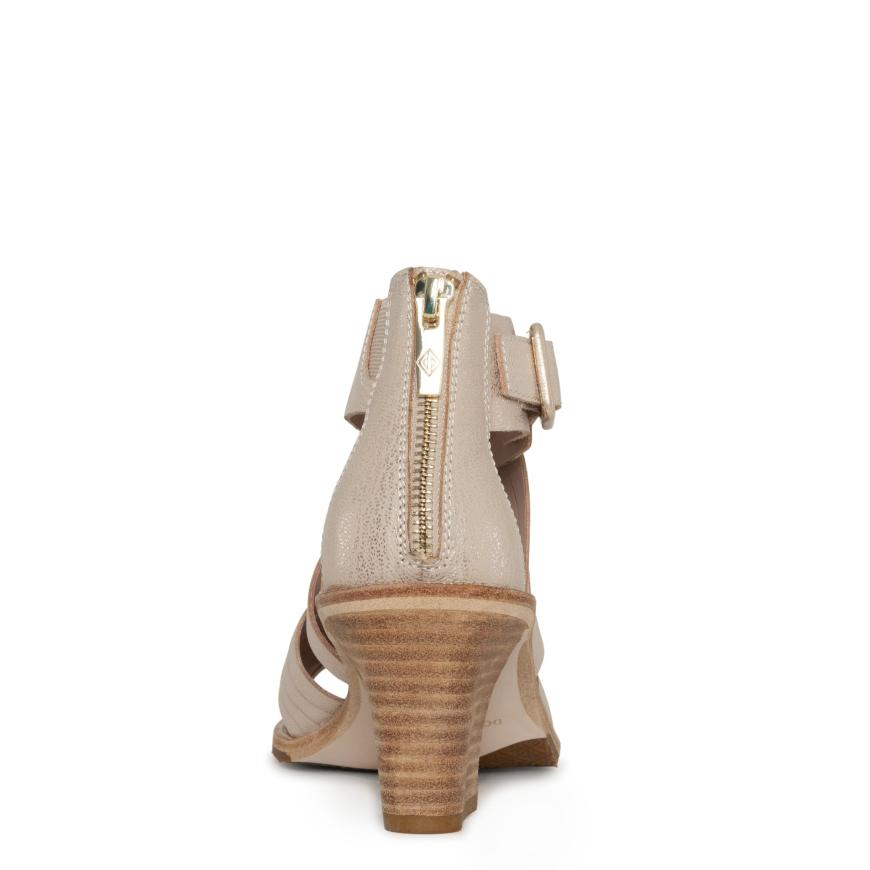 Donald Pliner Casual | JUNNAH At Donald Pliner Pale Gold - Women