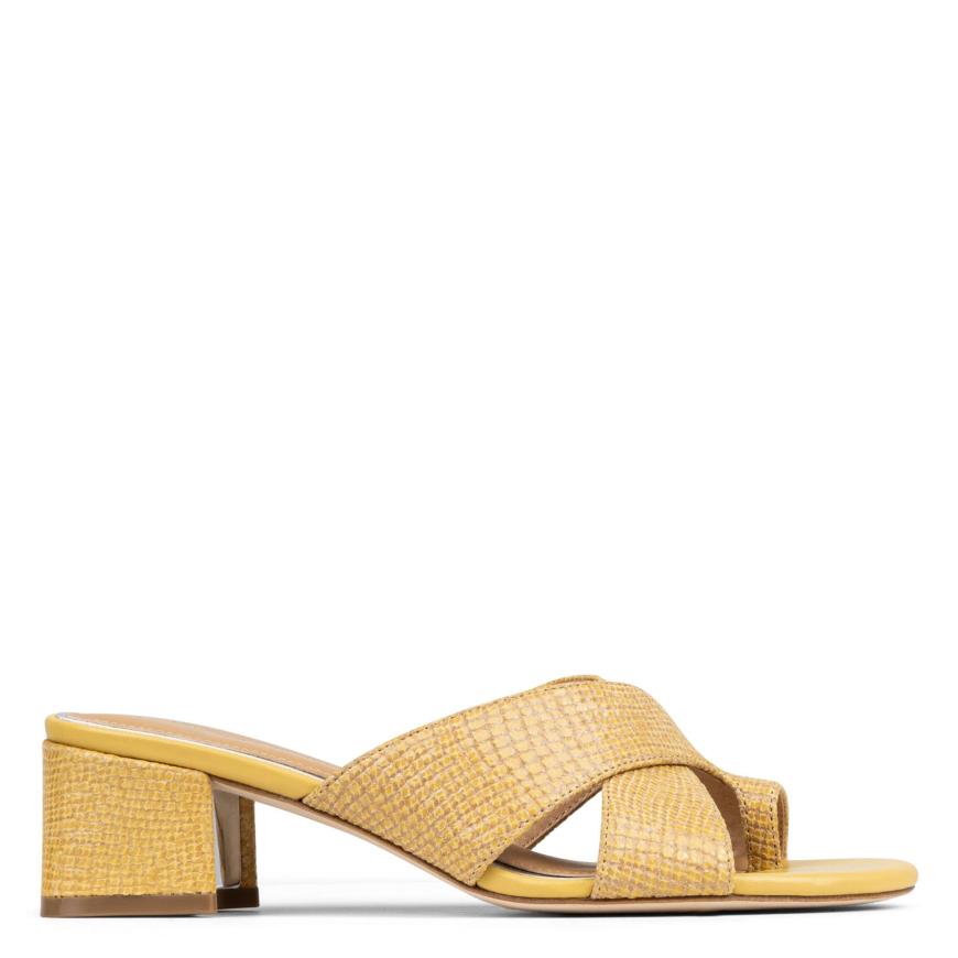 Donald Pliner Casual | KEENA At Donald Pliner Honey - Women